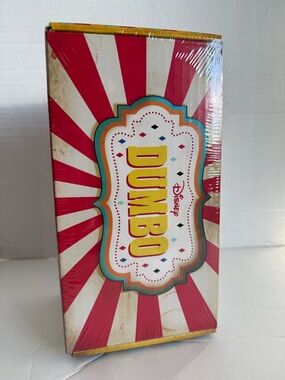 Funko Pop Dumbo Disney Treasures Hot Topic Exclusive Sealed Box Baby Dumbo +